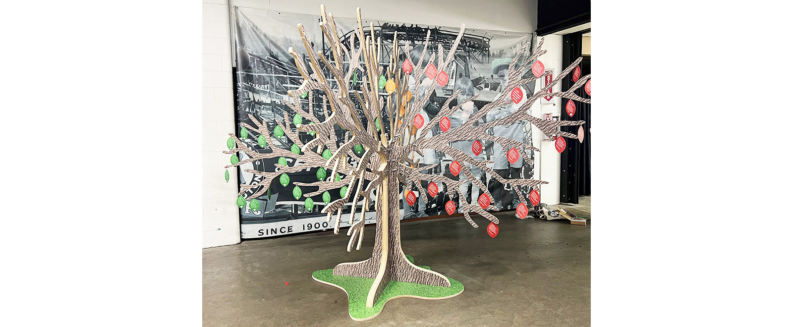 JayRay - Tree 3