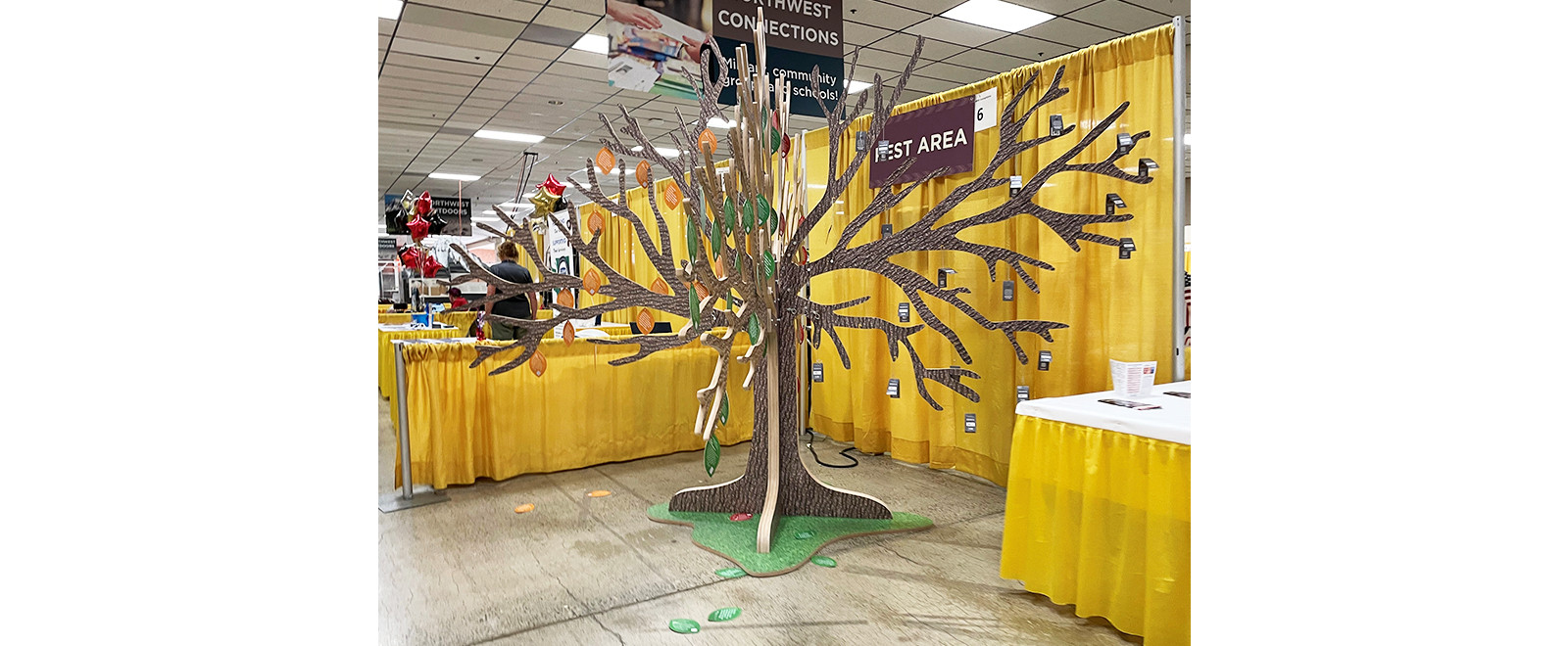 JayRay - Tree with tags 1